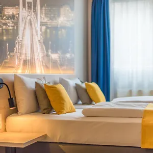 **** Hotel Impulso Fashion Hungary